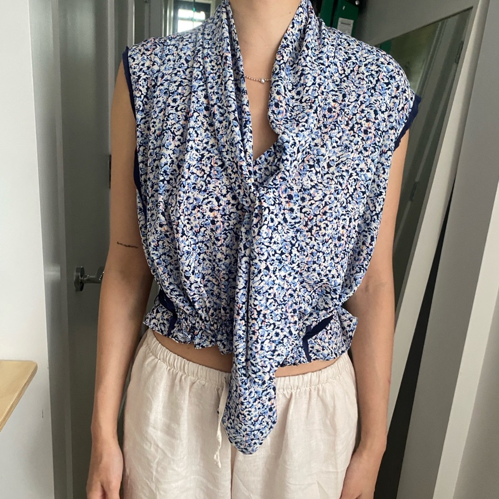 Jason Wu super flattering blouse